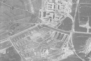 Centralne więzienie dla młodocianych więźniów politycznych, 1953źródło Wojskowe Centrum Geograficzne w Warszawie 